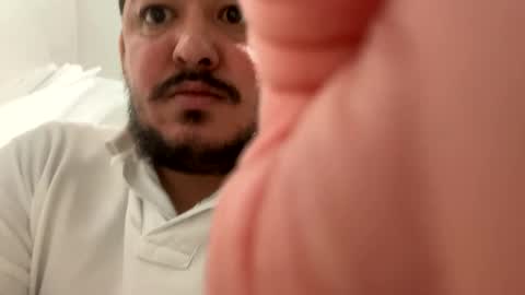 Snapshot of marriedman005 chatting on 12-25-24, 04:33 Devlin online show from 12-25-24, 04:33