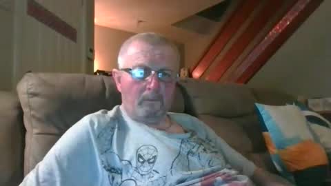Snapshot of marrrrc chatting on 02-27-26, 10:54 marrrrc online show from 02-27-26, 10:54