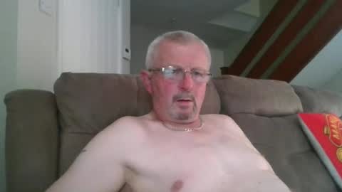Snapshot of marrrrc chatting on 06-22-26, 01:41 marrrrc online show from 06-22-26, 01:41