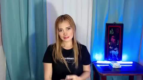 Snapshot of marry_jane04 chatting on 10-19-25, 02:18 Jane online show from 10-19-25, 02:18