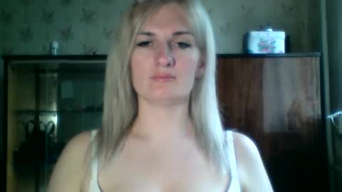 Snapshot of marta_haze chatting on 05-15-26, 09:16 marta_haze online show from 05-15-26, 09:16