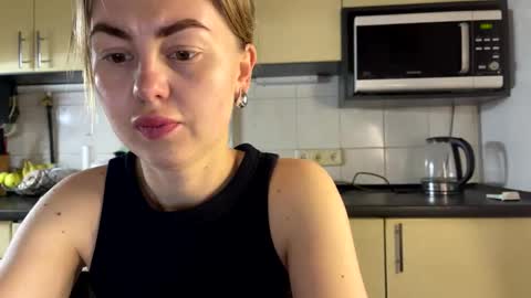 Marta online show from 05-19-26, 02:45