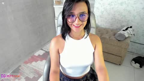 Snapshot of martiiinaa_ chatting on 02-02-25, 06:42 Martina online show from 02-02-25, 06:42