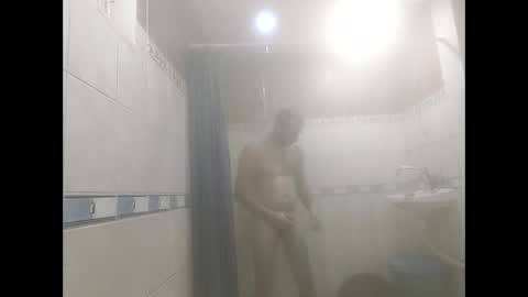 Snapshot of martin199250 chatting on 01-25-25, 04:13 martin199250 online show from 01-25-25, 04:13