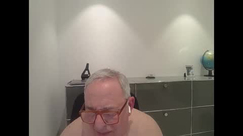 martin_1947 online show from 01-14-25, 10:55