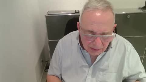 martin_1947 online show from 02-23-26, 10:07