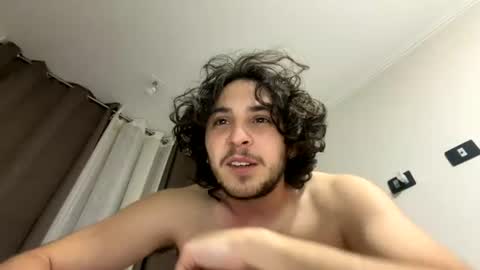 Snapshot of martin_josee chatting on 06-20-26, 09:34 martn online show from 06-20-26, 09:34