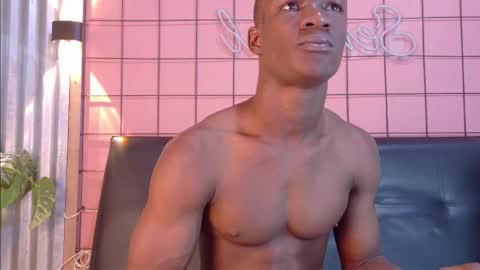 Martin online show from 10-28-25, 01:42