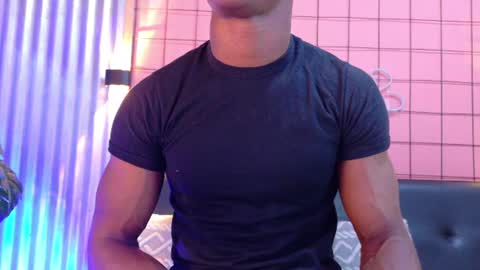 Snapshot of martin_killer chatting on 06-27-26, 07:19 Martin online show from 06-27-26, 07:19