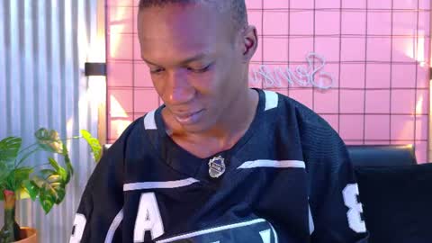 Snapshot of martin_killer chatting on 07-13-26, 01:19 Martin online show from 07-13-26, 01:19