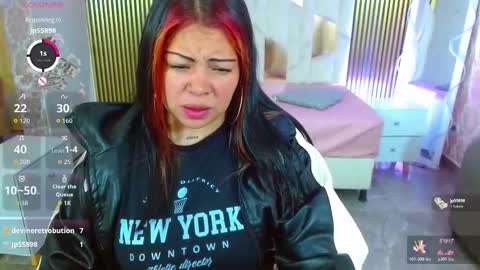 Hey im martina online show from 11-17-25, 03:23