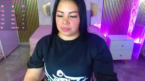 Snapshot of martina_tay chatting on 07-02-26, 03:17 Hey im martina online show from 07-02-26, 03:17