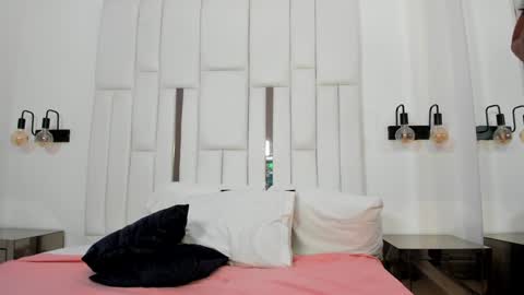 Snapshot of martina_xblack chatting on 01-12-25, 05:01 Martina Black online show from 01-12-25, 05:01