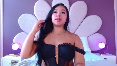 Snapshot of martinagarcia__ chatting on 05-06-26, 07:19 Martina Garcia online show from 05-06-26, 07:19