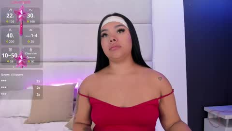 Snapshot of martinagarcia__ chatting on 05-27-26, 01:57 Martina Garcia online show from 05-27-26, 01:57