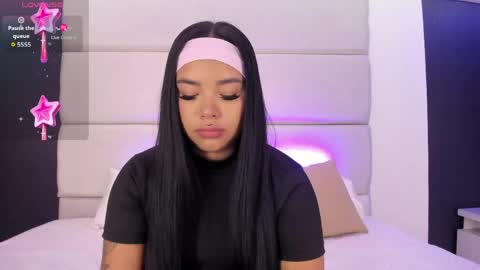 Snapshot of martinagarcia__ chatting on 05-27-26, 06:49 Martina Garcia online show from 05-27-26, 06:49