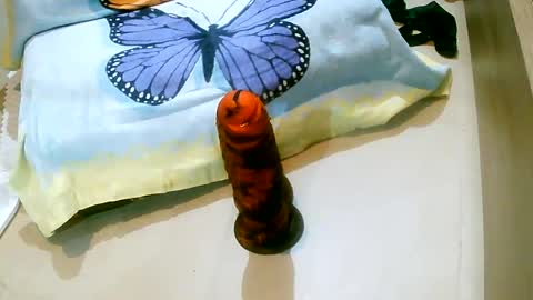Snapshot of martinas_fantasies chatting on 08-01-26, 08:08 Play with me I obey I promise online show from 08-01-26, 08:08