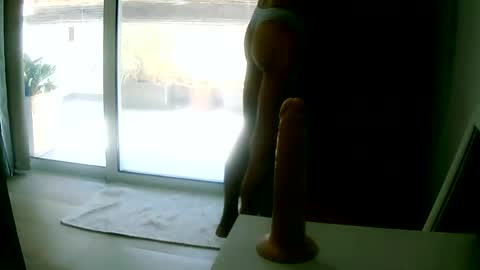 Snapshot of martinas_fantasies chatting on 08-09-26, 11:37 Play with me I obey I promise online show from 08-09-26, 11:37