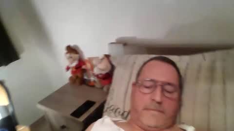 Hotguy61 online show from 10-17-25, 09:28
