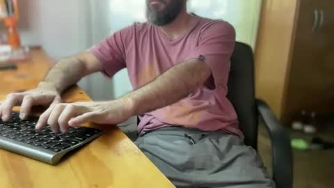 Snapshot of martincito22xl chatting on 01-09-25, 12:30 Martincito online show from 01-09-25, 12:30