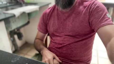 Snapshot of martincito22xl chatting on 03-11-25, 06:08 Martincito online show from 03-11-25, 06:08