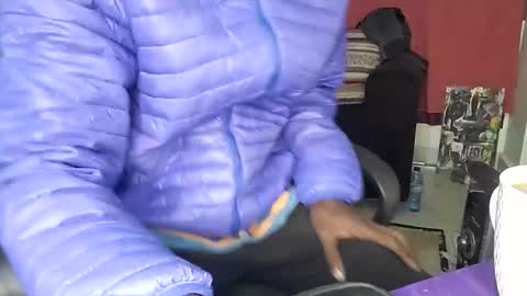 Snapshot of martineznn64 chatting on 01-17-25, 02:18 martineznn64 online show from 01-17-25, 02:18