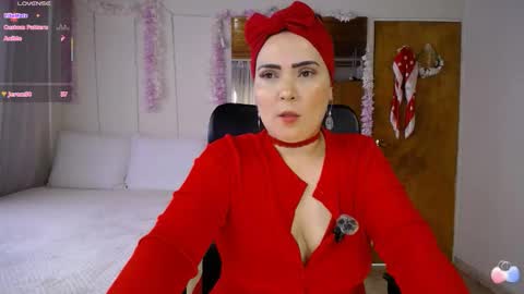 Snapshot of martiniella chatting on 10-07-25, 08:06 Antonella Martini online show from 10-07-25, 08:06