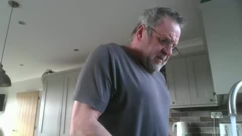 martinrgbxxxx online show from 03-03-26, 09:26