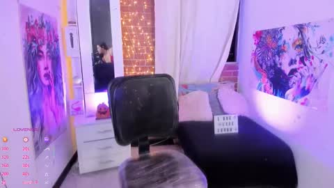      online show from 03-28-26, 01:27