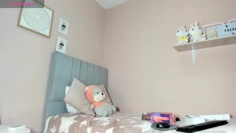 mary_cute9 online show from 11-18-25, 11:58