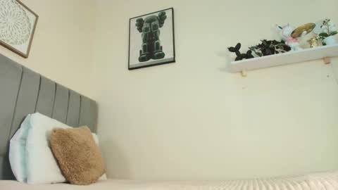 mary_cute9 online show from 02-25-26, 11:53