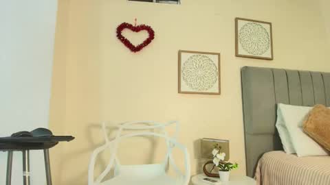 mary_cute9 online show from 03-16-26, 12:09