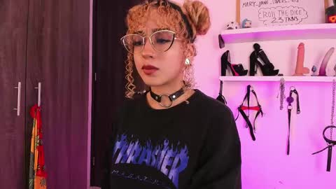 Mary Jane  online show from 02-11-25, 11:01