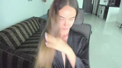 Mary Jane online show from 05-30-26, 05:48