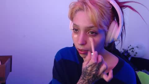                      100   online show from 12-05-25, 08:05