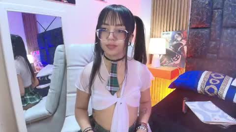 Snapshot of mary_luckaysha chatting on 05-15-26, 06:48 mary_luckaysha online show from 05-15-26, 06:48