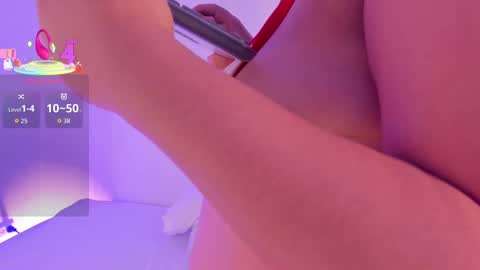 Snapshot of mary_suarez chatting on 10-08-25, 04:10 Maria online show from 10-08-25, 04:10