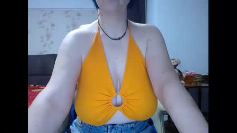Snapshot of mary_x chatting on 04-23-26, 03:30 Mary online show from 04-23-26, 03:30