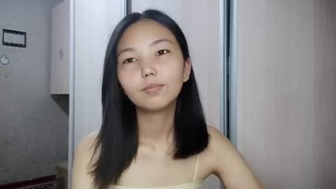 Snapshot of marybellegalaviz chatting on 07-10-26, 12:08 Lily online show from 07-10-26, 12:08