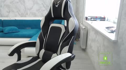 Mary online show from 03-06-26, 06:10