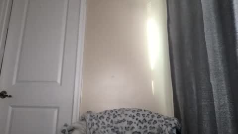 Snapshot of maryjane1297 chatting on 02-05-26, 02:54 MJ online show from 02-05-26, 02:54