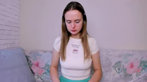 Mari online show from 02-24-26, 07:39