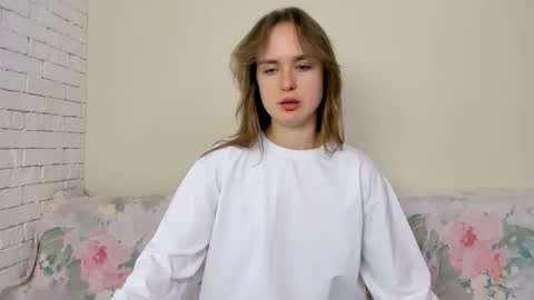 Mari online show from 03-19-26, 07:12