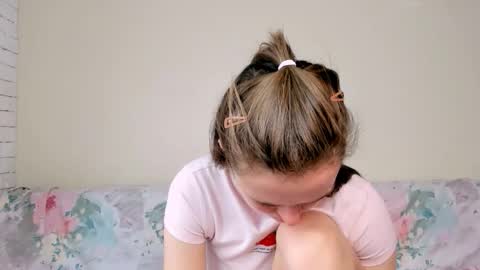 Mari online show from 04-16-26, 08:15