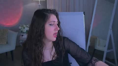 Mary Miller online show from 03-23-26, 06:39