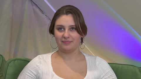 MaryMurrays online show from 03-11-25, 02:54