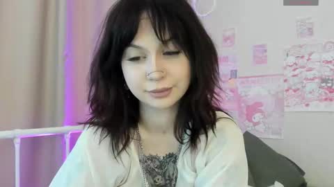 Mary x online show from 11-24-25, 06:57