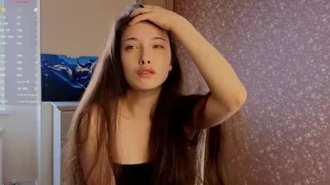 Hi Im Olivia Im new here3 online show from 05-23-26, 03:12