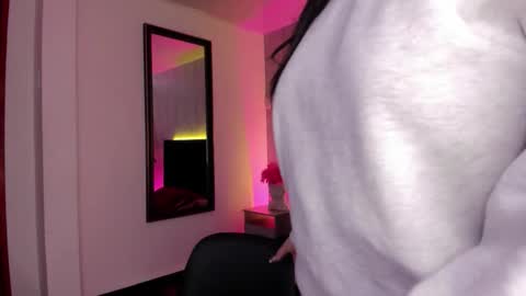 marysofff online show from 01-18-26, 01:04