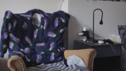 masachusset online show from 12-17-25, 08:20